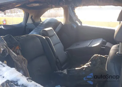 2023 Honda Odyssey Touring z USA, uszkodzony, nr VIN 5FNRL6H83PB039446